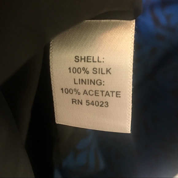 {Banana Republic} 100% Silk Geometric Print Dress - Picture 6 of 7